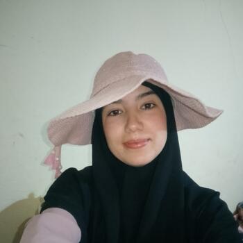 جليسة أطفال في أكادير: سناء