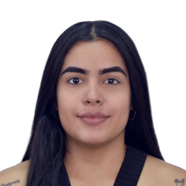 Babysitter in Barcelona: Maria fernanda