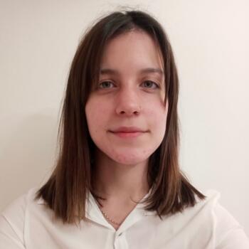 Canguro en Zaragoza: Céline