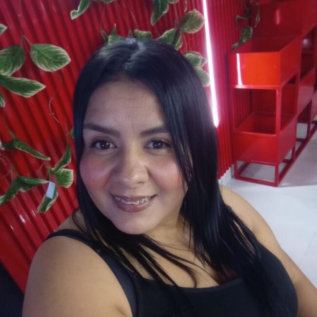 Niñera en Envigado: Diana milena