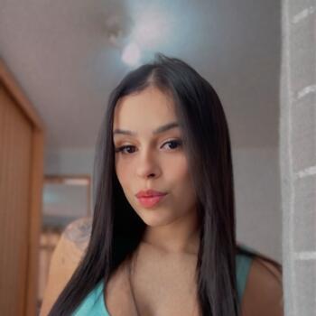 Emprego de babá em São Paulo: emprego de babá Poliana