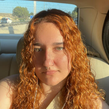Babysitter in San Vicent del Raspeig: Alejandra