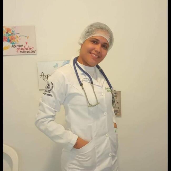 Babysitter in Aracaju: Jessica