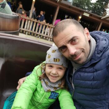 Lavoro per babysitter a Forlì: lavoro per babysitter Antonio