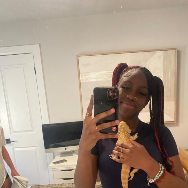 Babysitter in Thorold: Aneicia