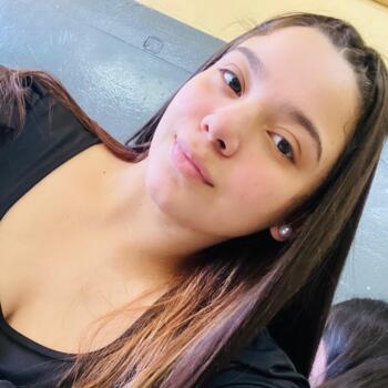 Babysitter in Quilmes: Mia