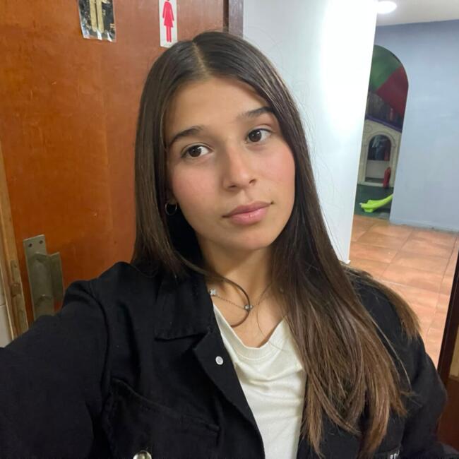 Babysitter in González Catán: Oriana