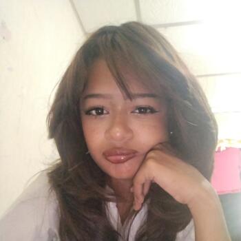 Babysitter in Panama City: Mahilena