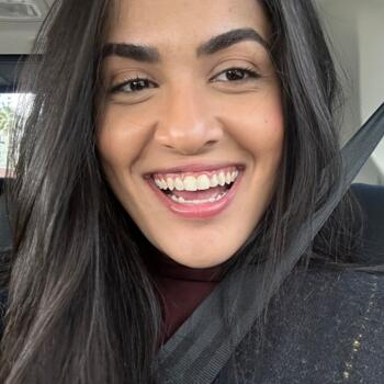 Babysitter in Port Saint Lucie: Ana Beatriz