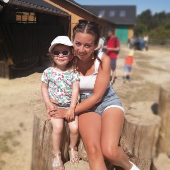 Babysitting job in Sambreville: Angie