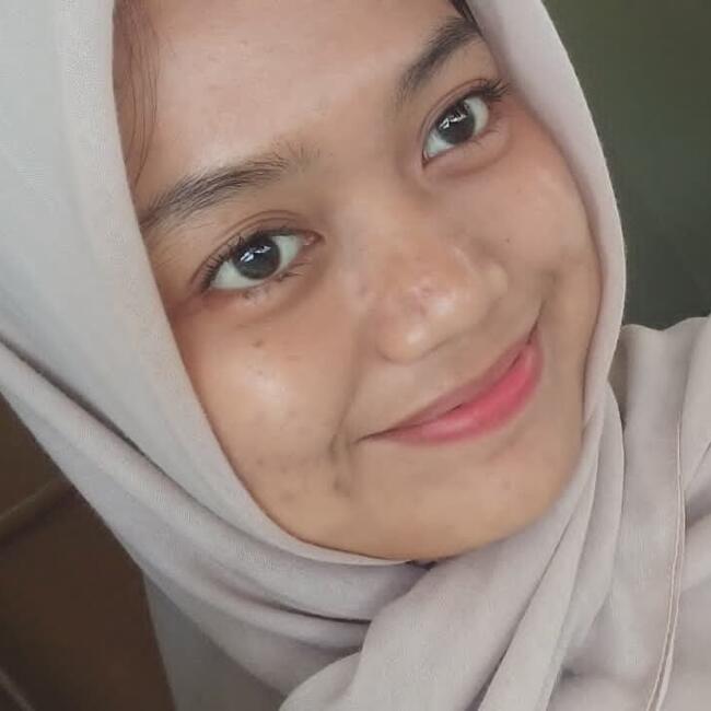 Babysitter in Tangerang: Lisa