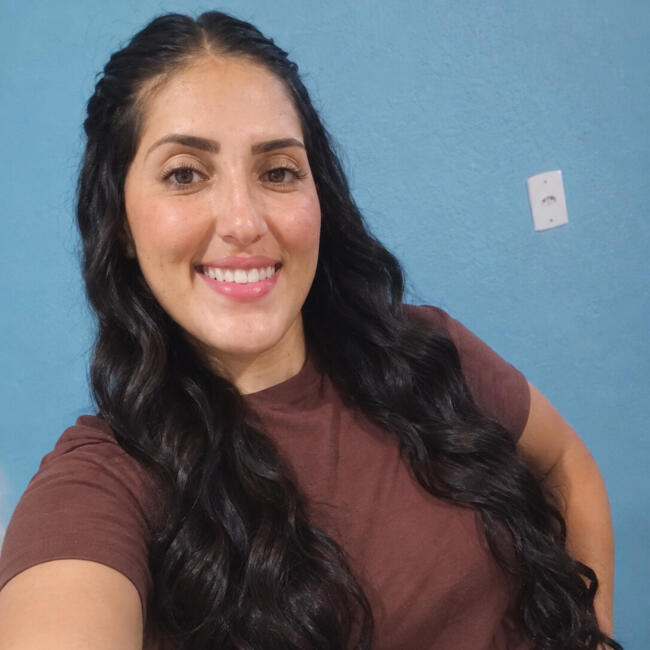 Babysitter in Porto Alegre: Mislaine Beatriz
