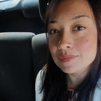 Babysitter in Pilar: Brenda