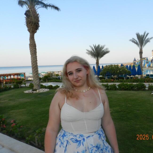 Babysitter in Timișoara: Larisa