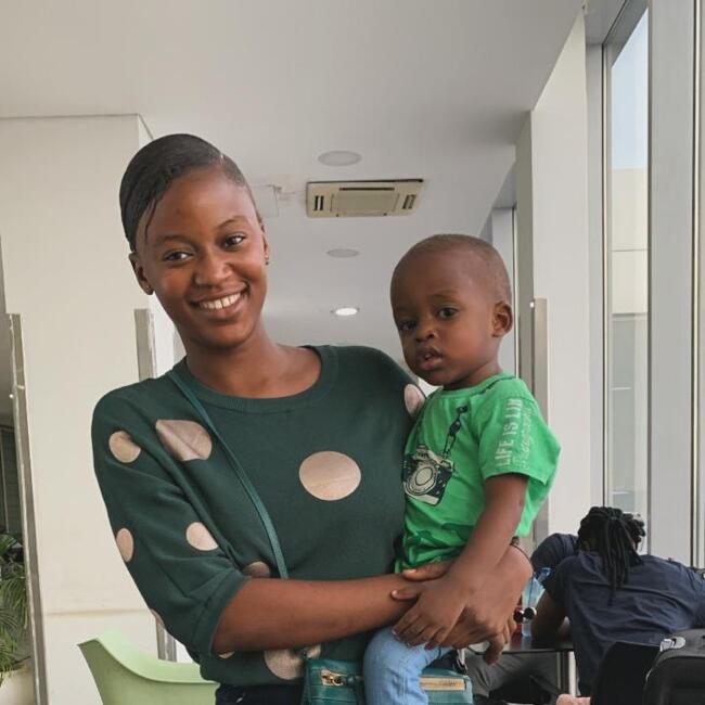 Trabalho de babysitting em Amadora: Joana Cassamba