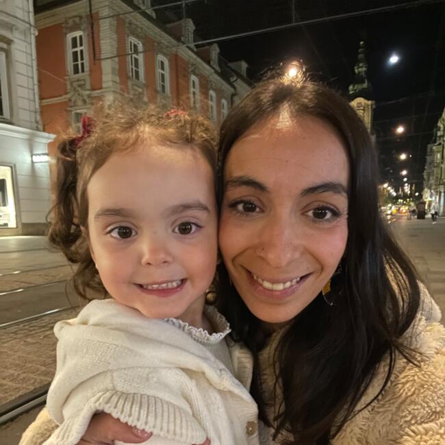 Babysitter in Graz: Alice