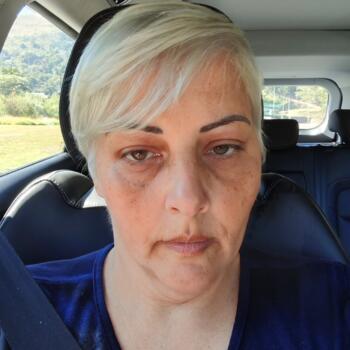 Babysitter Petrópolis: Neide