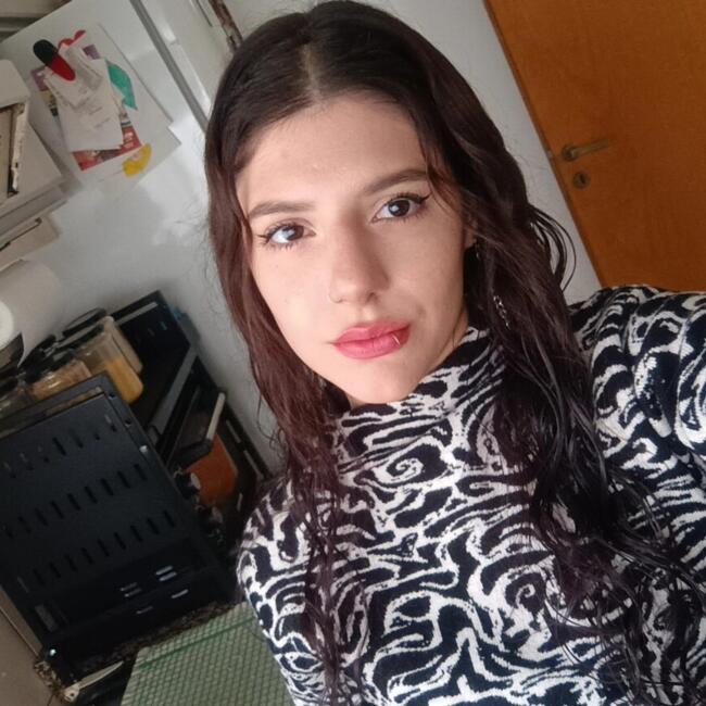 Babysitter in Avellaneda (Buenos Aires): Giuliana