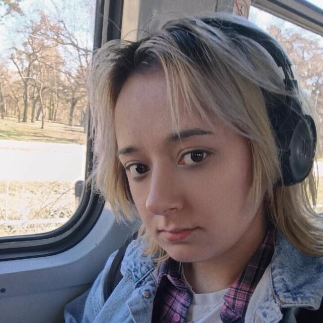 Babysitter in Budapest: Borbála