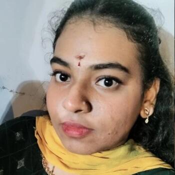 Babysitter Kuala Lumpur: YOSHINI