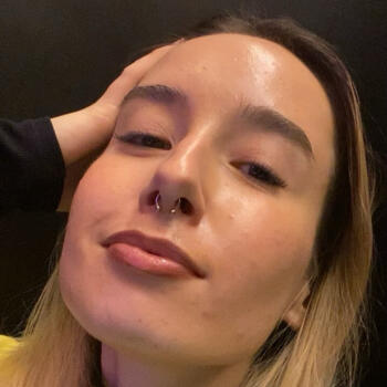 Babysitter em Faro: Inês