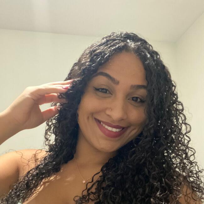 Babá em Guarulhos: Mariane Pereira