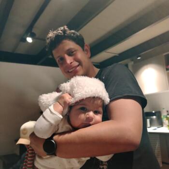 Trabajo para niñera en Bogotá: trabajo de niñera Wilson Alberto