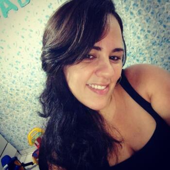 Babysitter in Natal: Elisandra