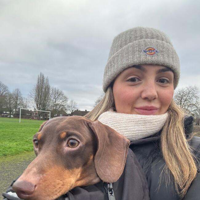 Babysitter in Manchester: Beth