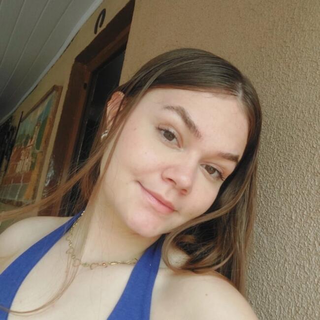 Babá em Cascavel: Beatriz