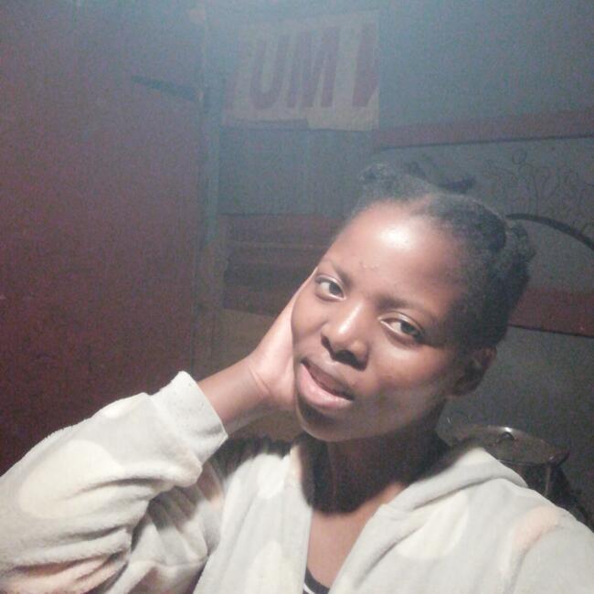 Babysitter in Vosloorus: Hloni