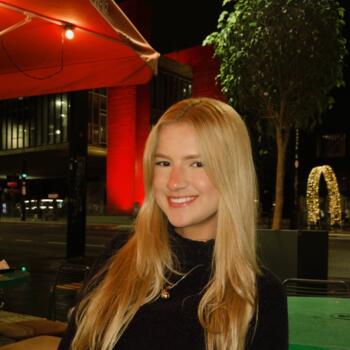 Babysitter in Diadema: Anna