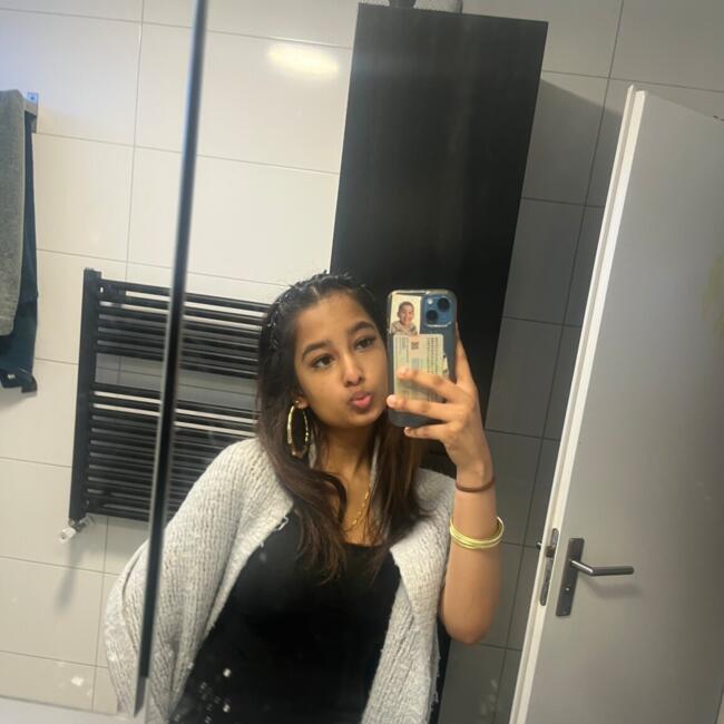 Oppas in Spijkenisse: Jiya