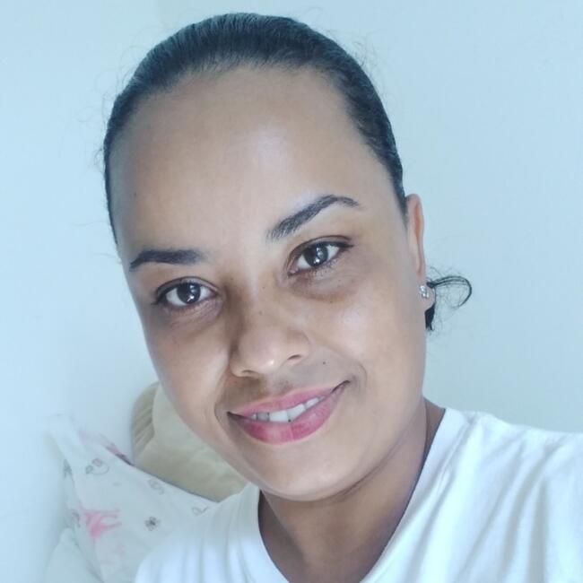 Babá em Contagem: Regiane