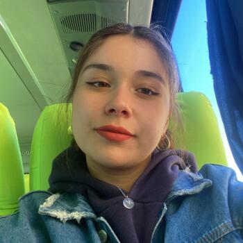 Babysitter in La Calera: Amanda