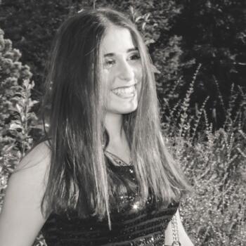Babysitter in Champigny-sur-Marne: Giulia