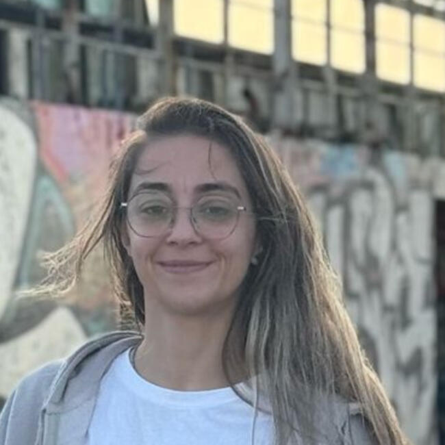 Babysitter em Sintra: Bruna