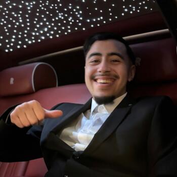 Babysitter in Paris: Haroune