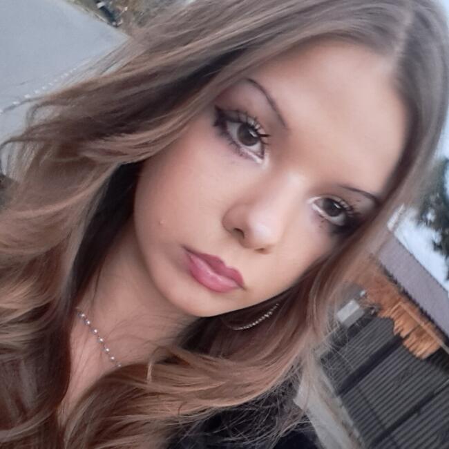 Bonă în Iași: Miruna