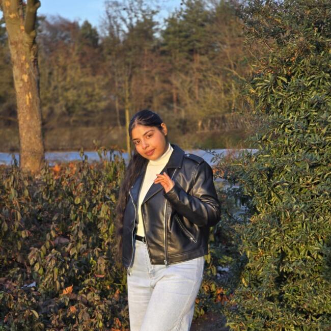 Babysitter in Berlin: Sukhdeep