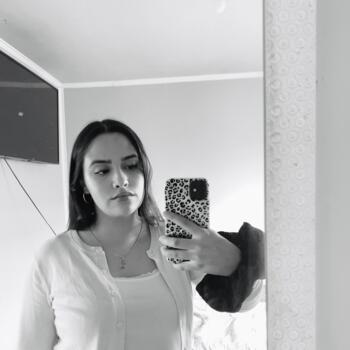 Babysitter in El Monte: Noemí