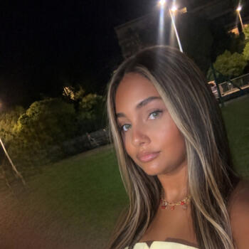 Babysitter in La Seyne-sur-Mer: Dania