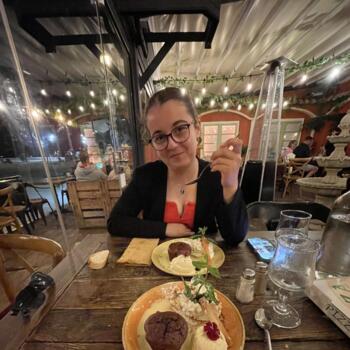 Babysitter in Bourgoin-Jallieu: Oceanne