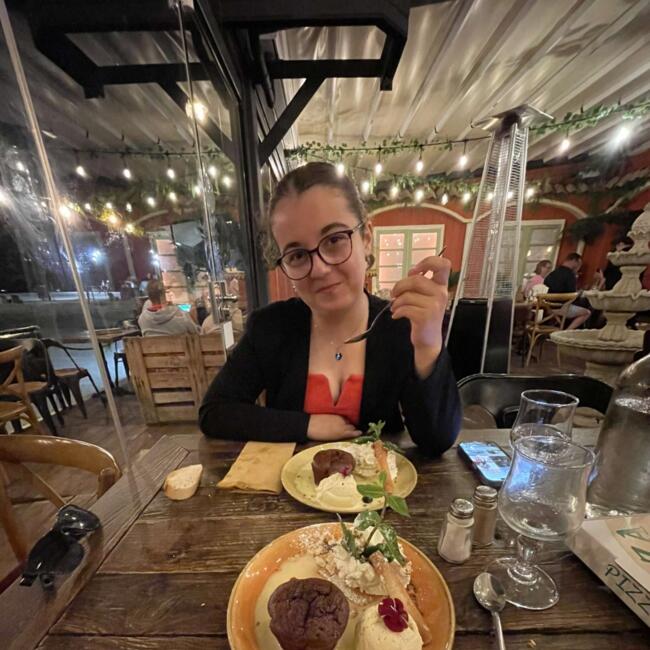 Babysitter in Bourgoin-Jallieu: Oceanne