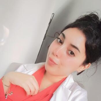 Babysitter in Casablanca: Fatine