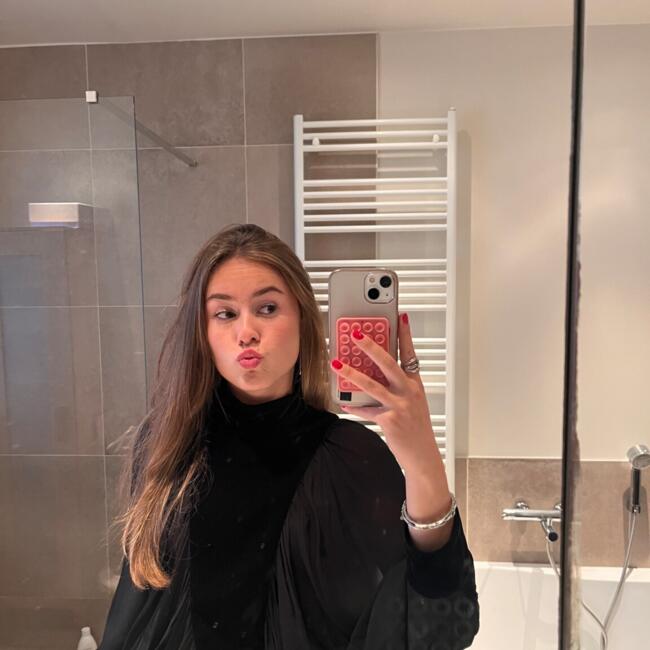 Babysitter in Merelbeke: Bo