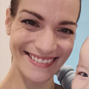Babysitter Prague: Veronika