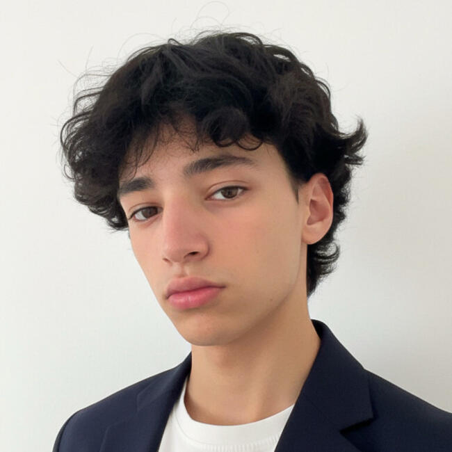 Babysitter in Marrakesh: Adam