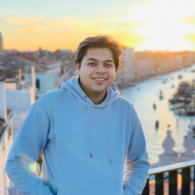 Babysitter in Venice: Shaheer