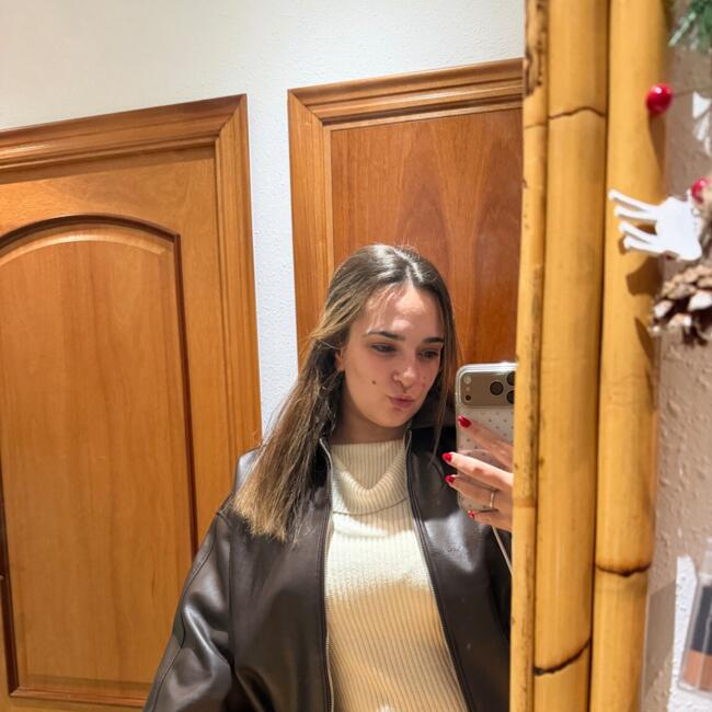 Babysitter in Salt: Clàudia Moner